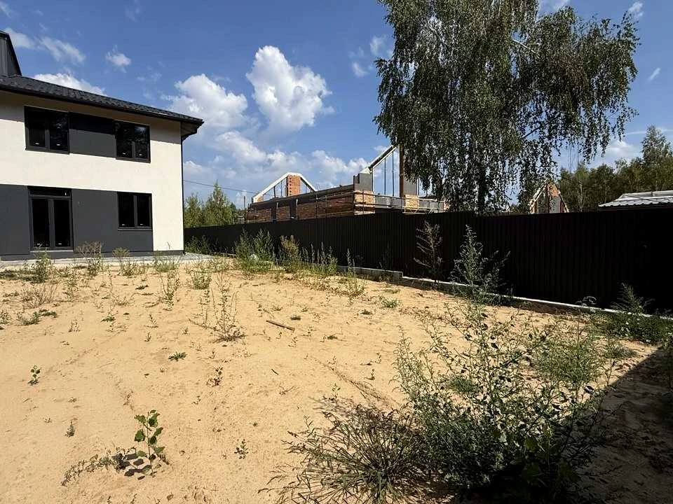 Будинок. Ірпінь, Ранкова