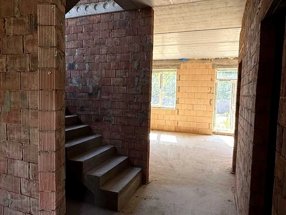 Будинок. Ірпінь, Ранкова