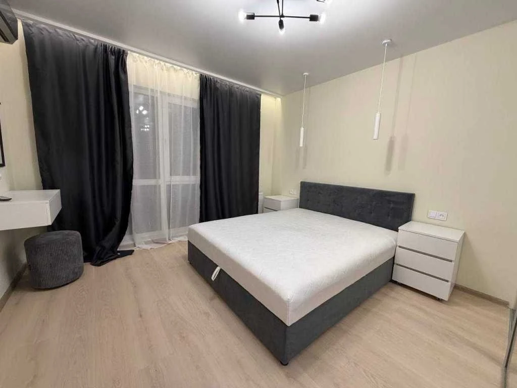 Продажа 1-комнатной квартиры 41 м², Михаила Максимовича ул.,
