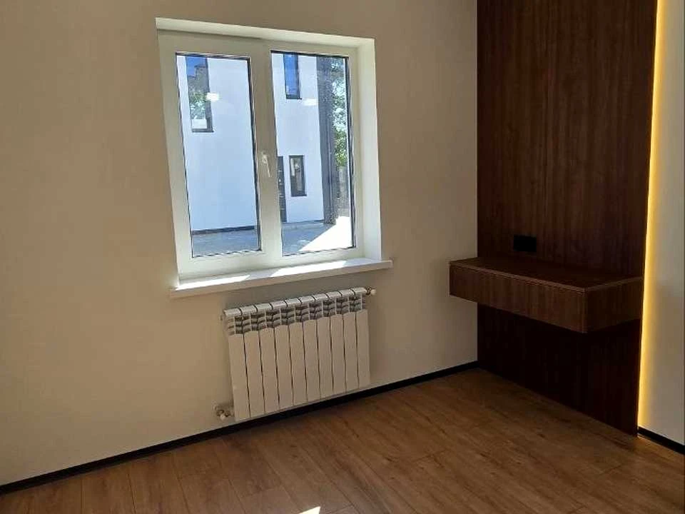 Будинок. Ірпінь, Річковий пров.