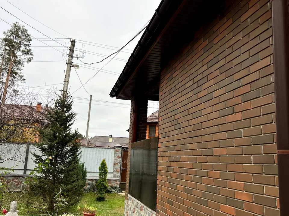 Будинок. Ірпінь, Богдана Хмельницького, вул.