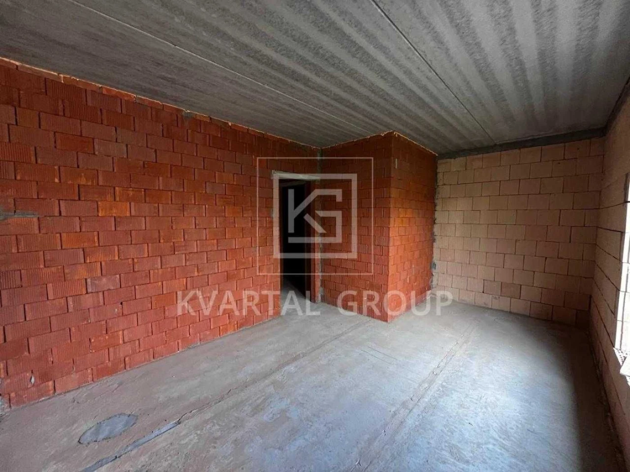 Таунхаус з газом / ЦЕНТР Ирпеня! Керамический блок, мансарда 30 м²