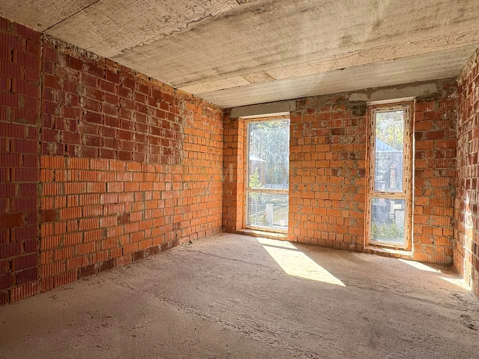 Будинок. Ірпінь, 9-та Лінія вул.