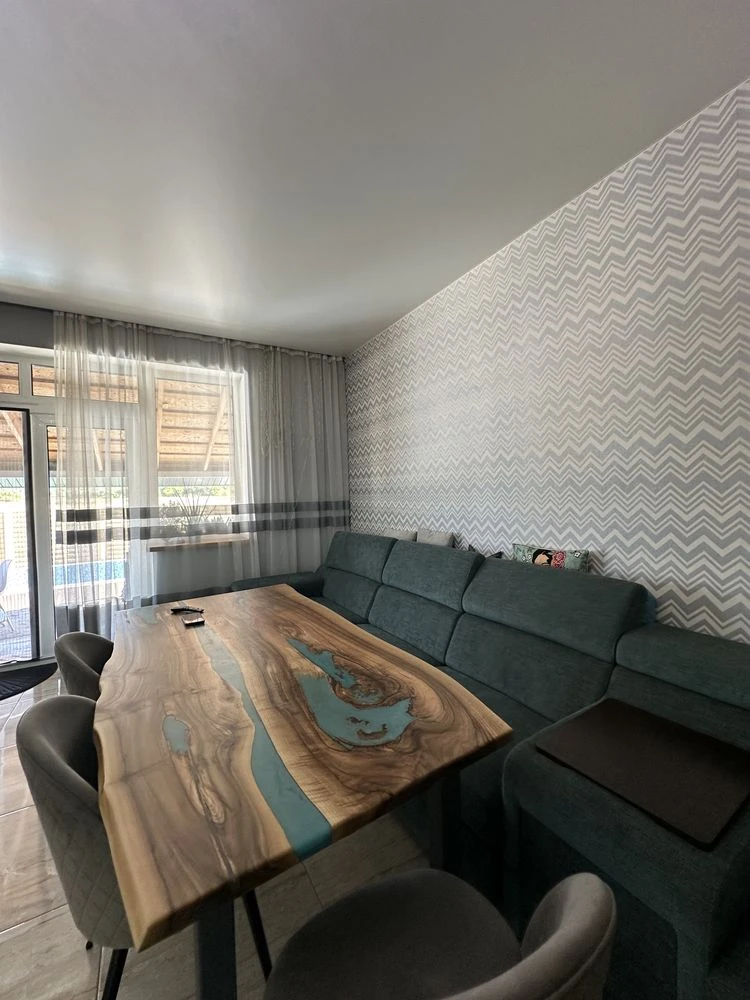 Продам будинок Ірпінь, вул. Лугова 130 м², 12 соток, ремонт,