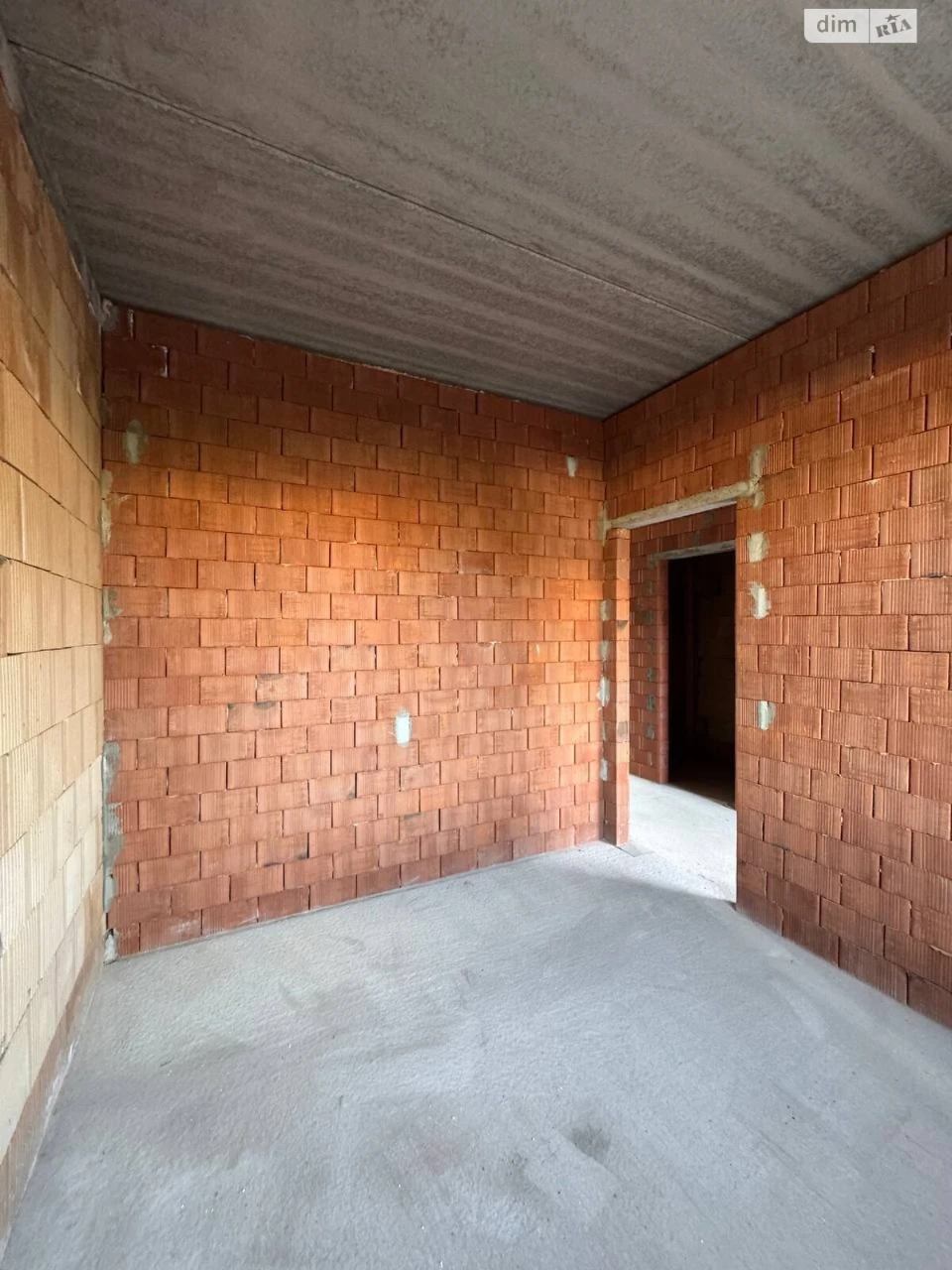 Продаж Таунхаус