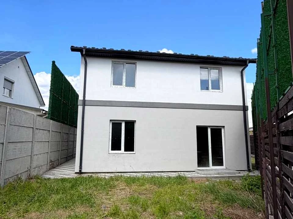 Дуплекс. Ірпінь, вулиця Незалежності