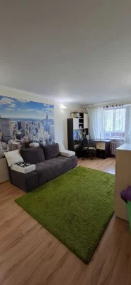 Срочно продам квартиру 45 кв.м Черемушки/ Щорса