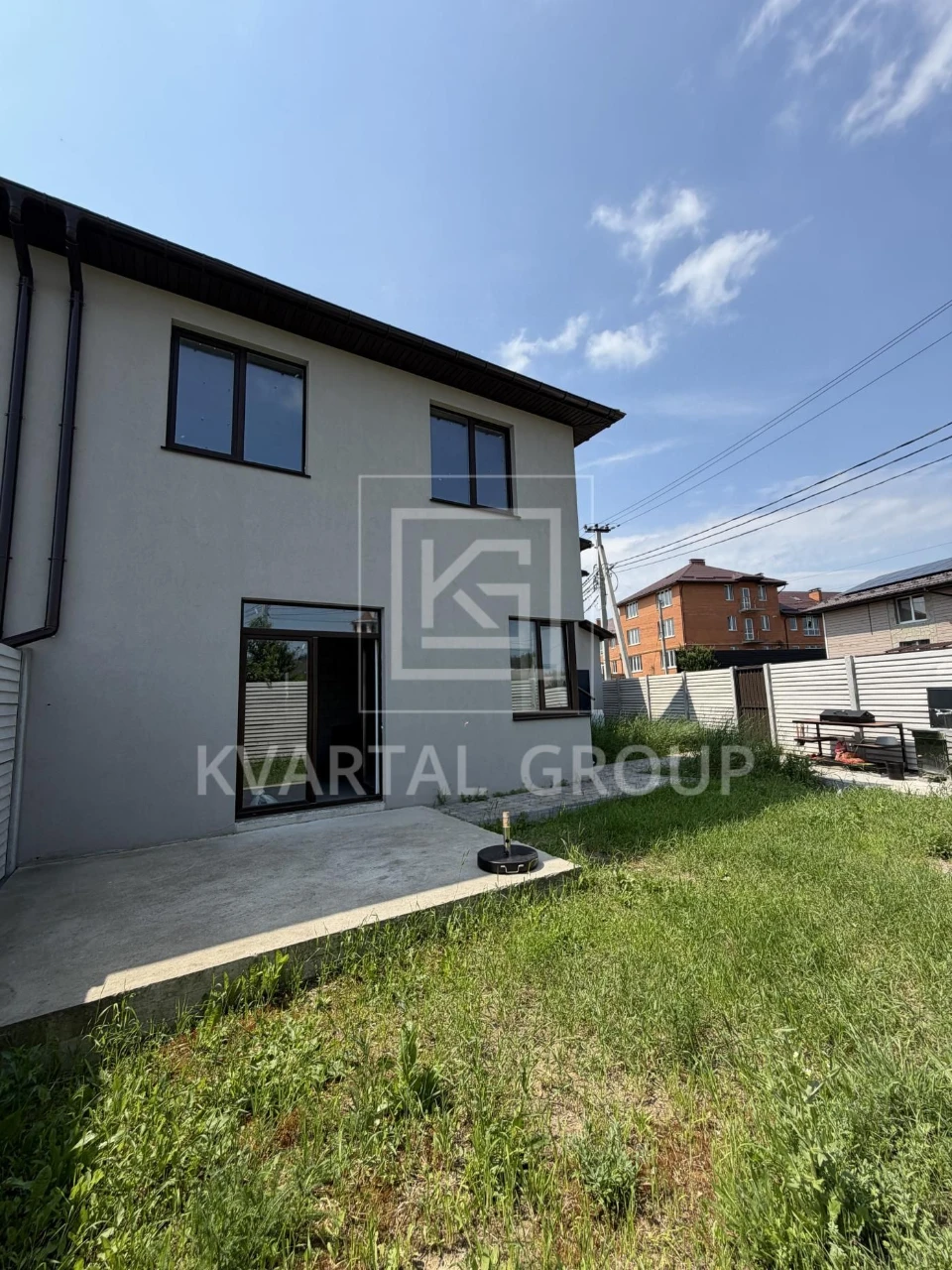 Продажа просторного дуплекса, построенного для себя