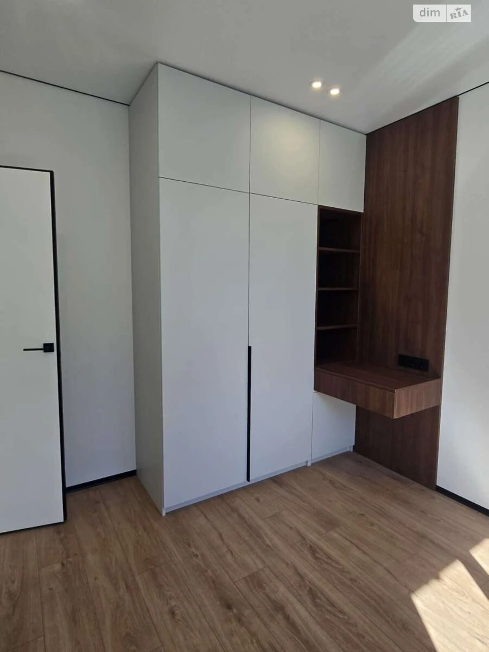 Продаж Таунхаус