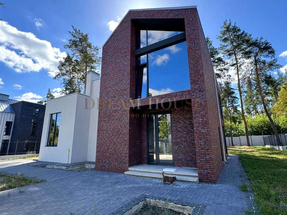 Будинок. Ірпінь, 9-та Лінія вул.