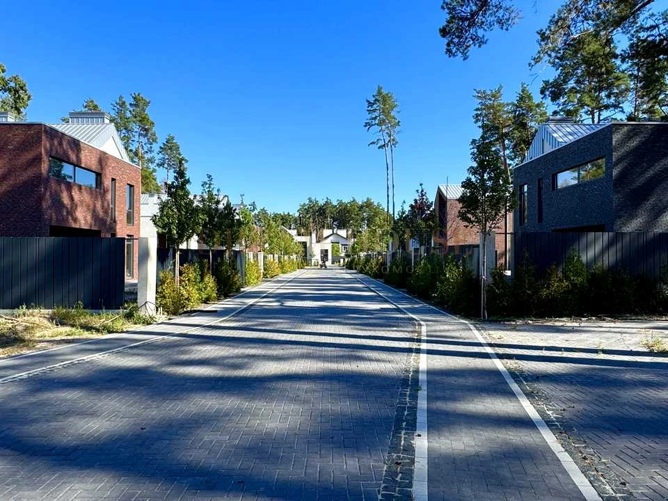 Будинок. Ірпінь, 9-та Лінія вул.
