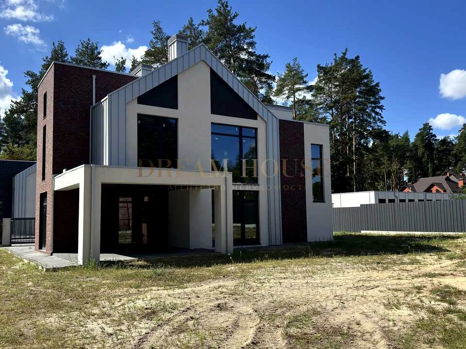 Будинок. Ірпінь, 9-та Лінія вул.