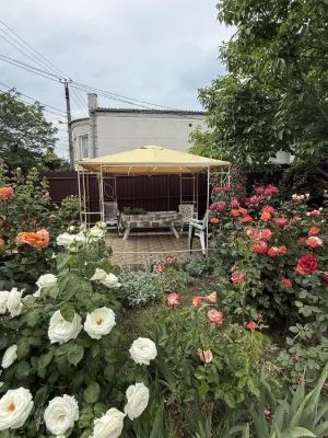 For sale house on Tolbukhina 240m2 with renovation_plot 5.5 hundred