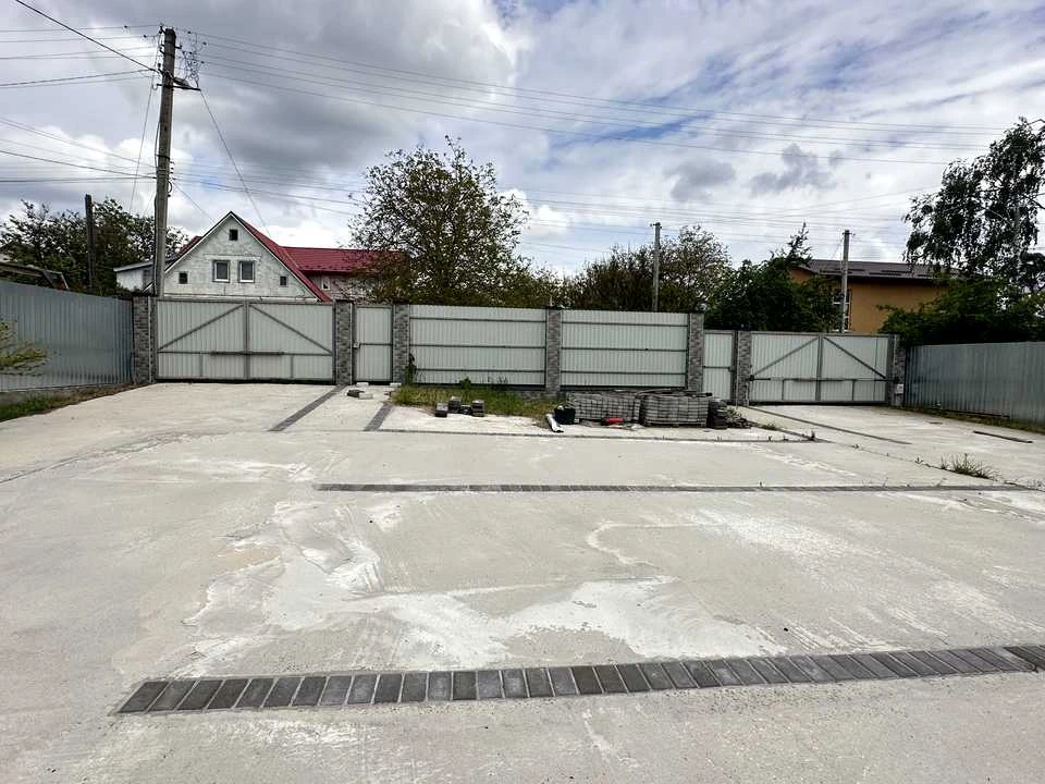 Будинок. Ірпінь, вулиця Богдана Хмельницького