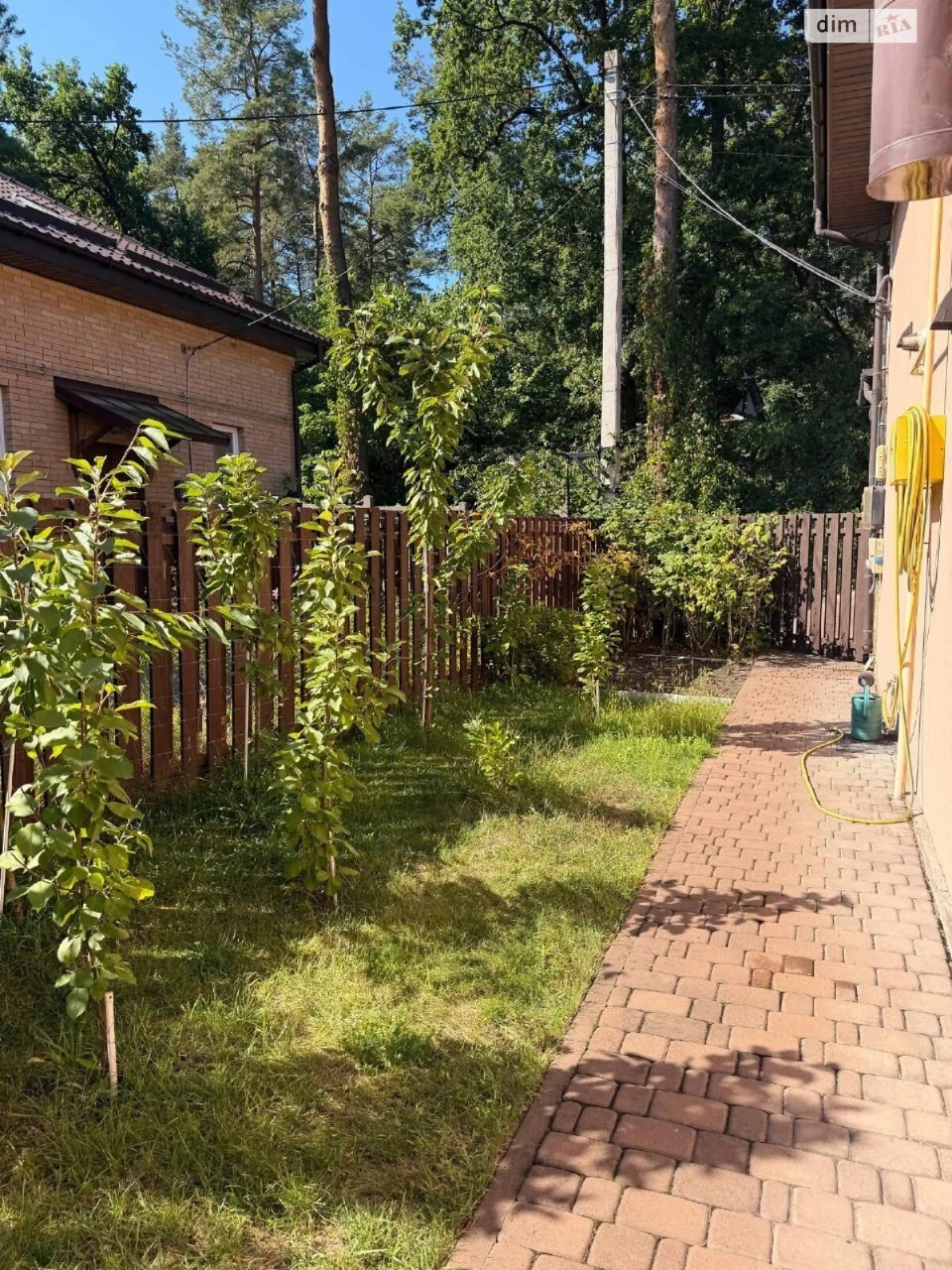 Продаж Дім