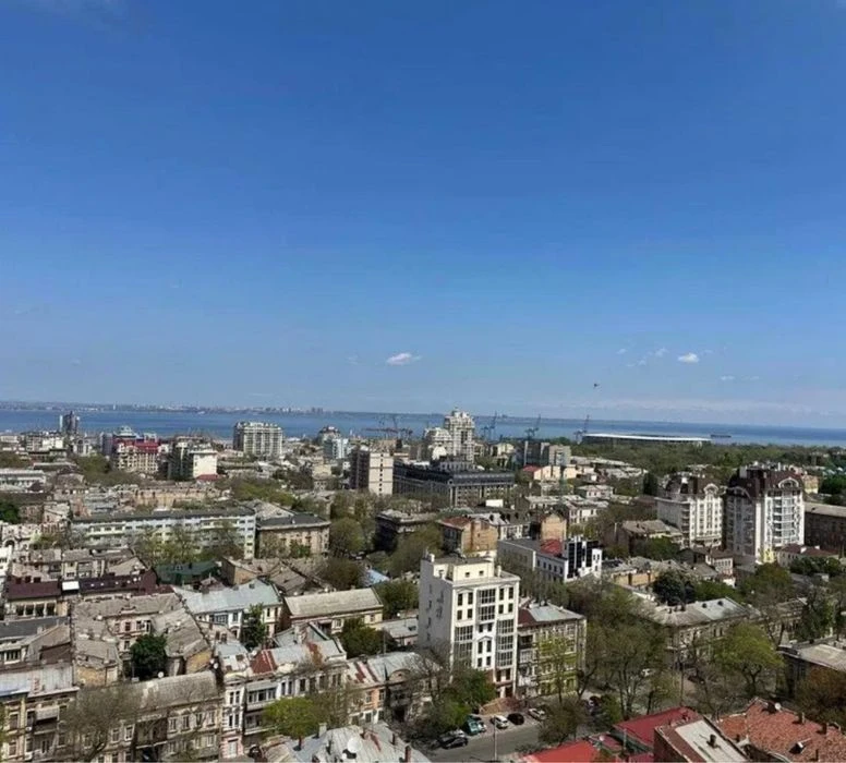 18 Жемчужина. Центр, Большая Арнаутская . 77 кв.м. с видом н