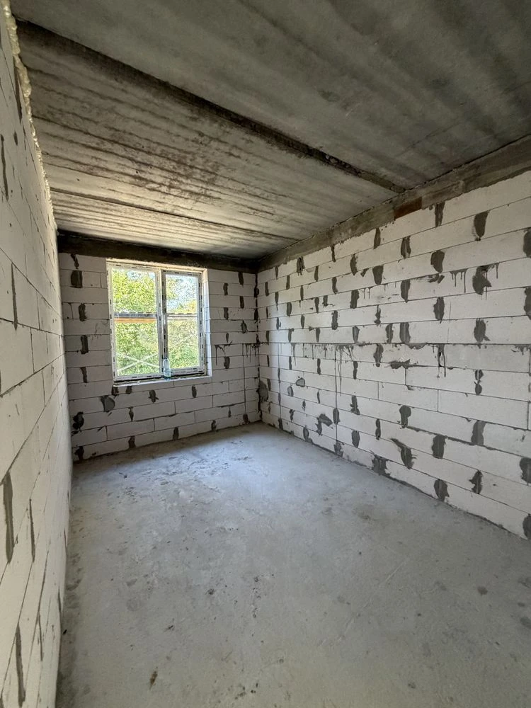 продам дуплекс на Донцова 95 м2, газ, центр Ірпеня