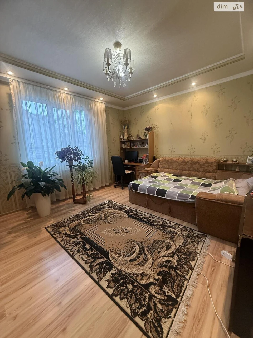 Продаж Дім