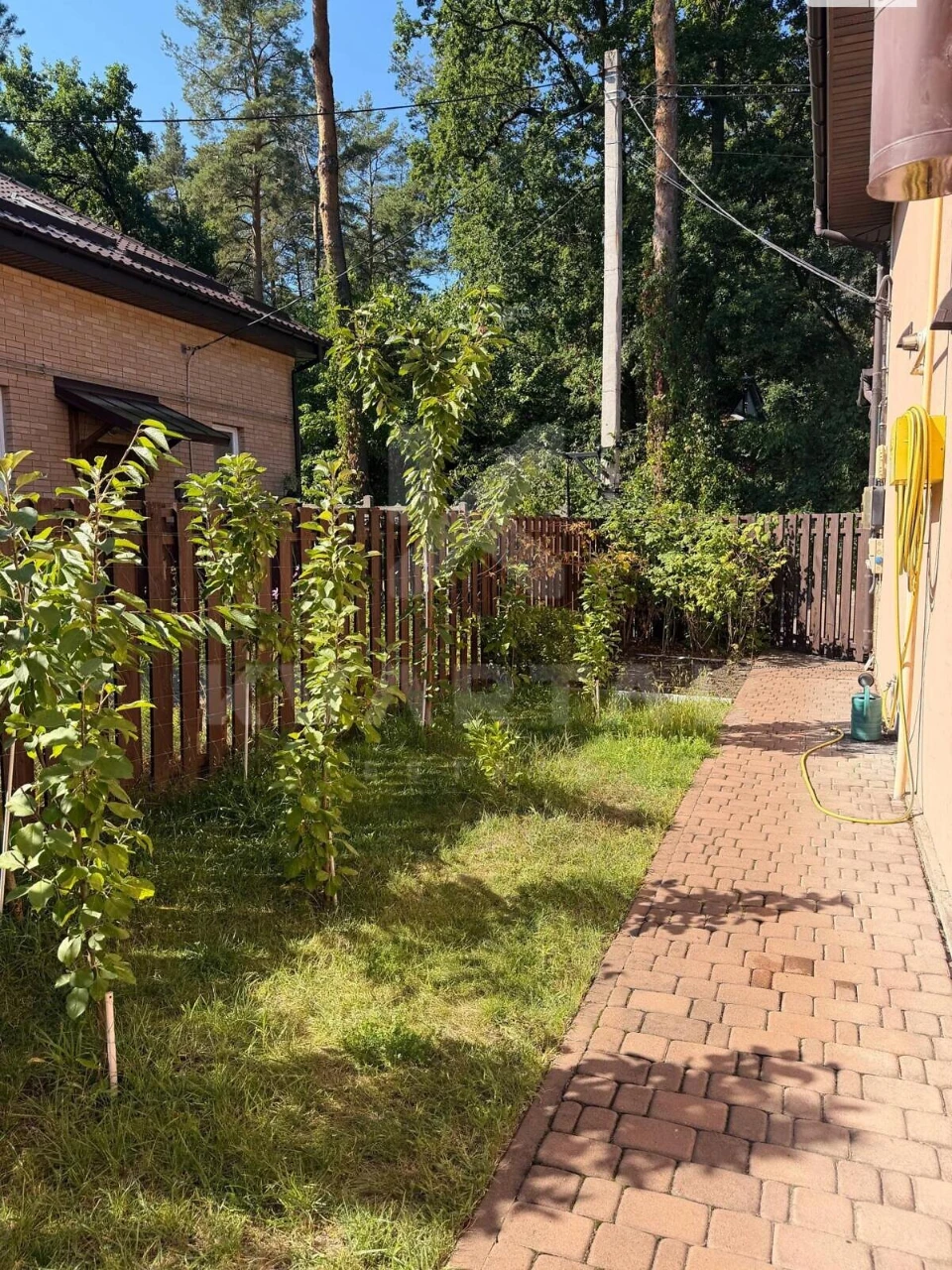 Продаж Дуплекс