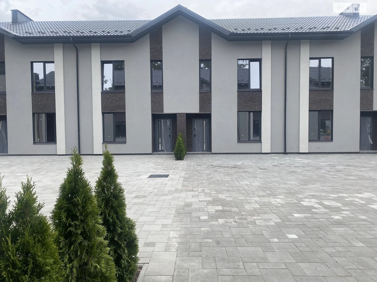 Продаж таунхауса