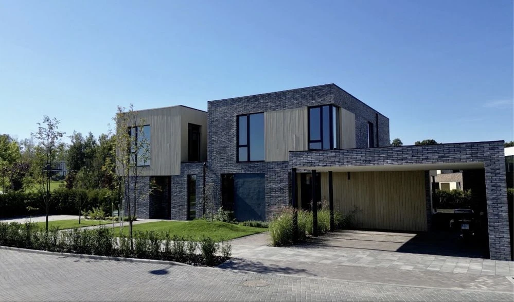 Дуплекс в КМ «О.Краса», дворик 4 сотки