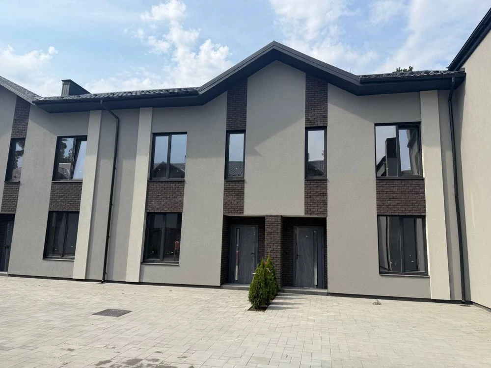 Продам Таунхаус з газом біля Центрального парку