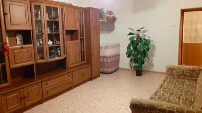 Продам 2-комнатную "сталинку" у моря, ул. Белинского