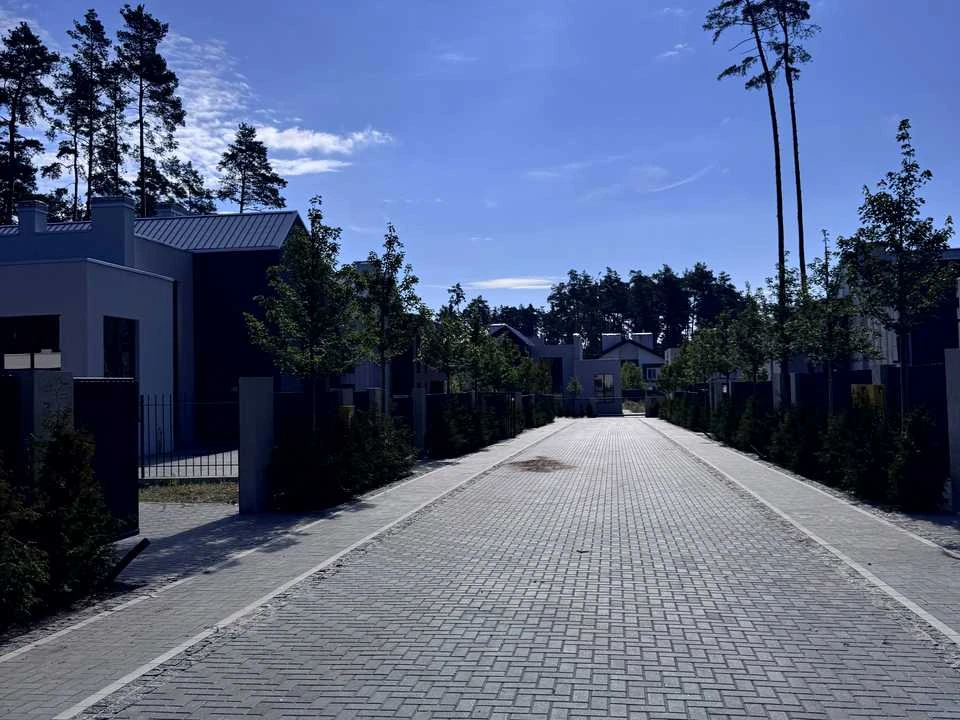 Будинок. Ірпінь, 9-та Лінія вул.