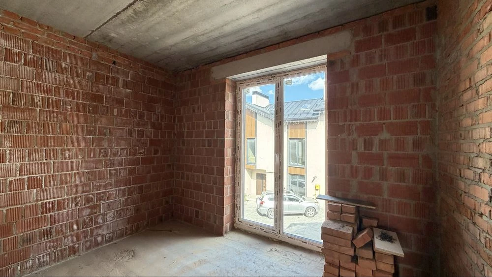 Таунхаус Ірпінь центр 100+48 м2, Парк Незнайка, газ, дворик,