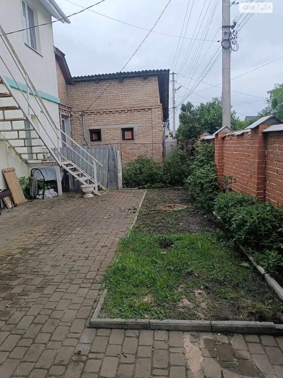 Продаж Дім