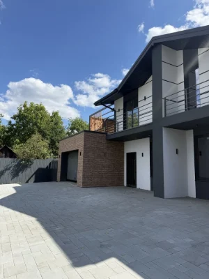 Продаж! Дуплекс 167 м² Ірпінь Центр Газ Гараж 3 сотки Тераси