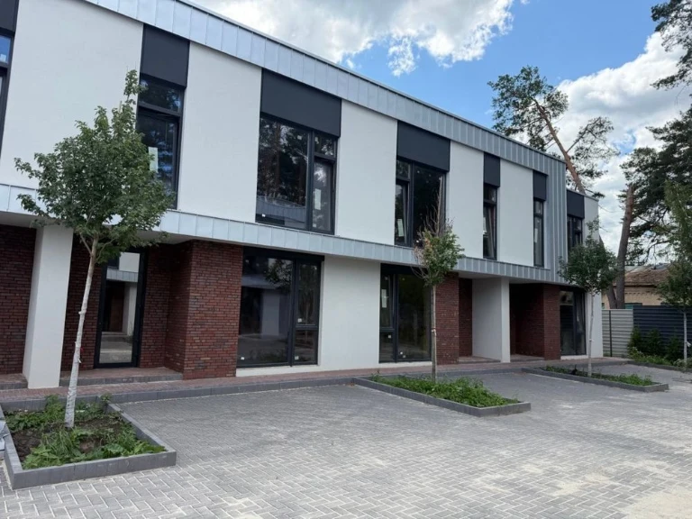Продається таунхаус в коттеджному містечку Ірпеня, лісова частина