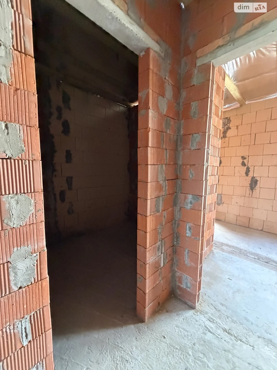 Продаж Таунхаус