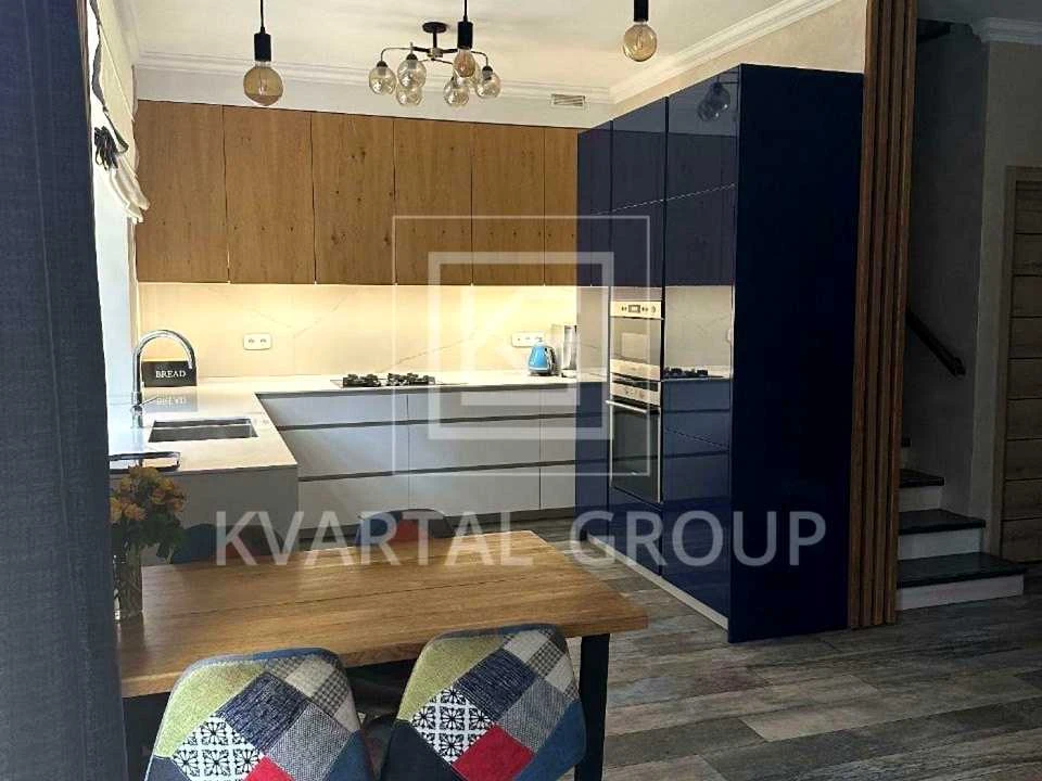 Будинок. Ірпінь, вулиця Миколи Будника, 4012