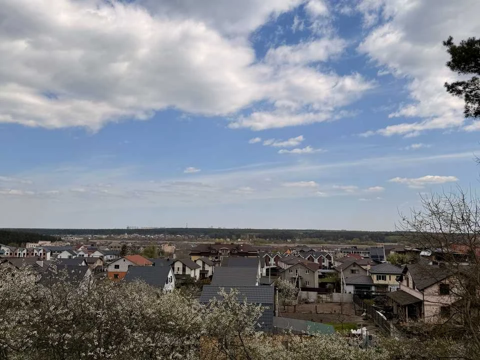 Будинок. Ірпінь, Незалежності