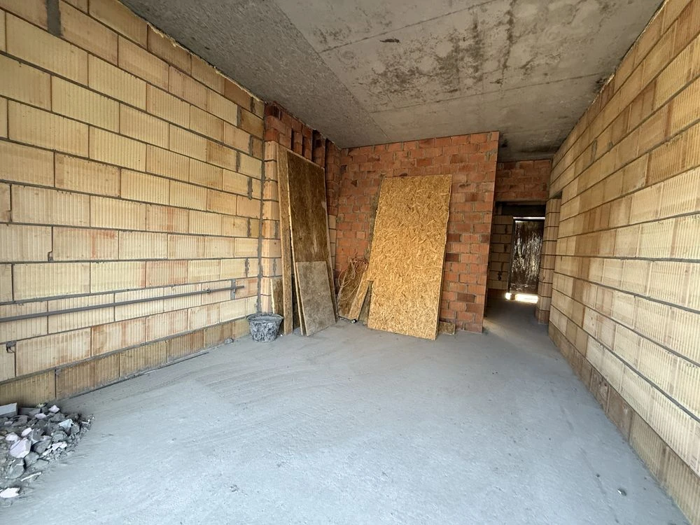 Таунхаус по вулиці Мечникова поряд парк. Газ! Держпрограми -