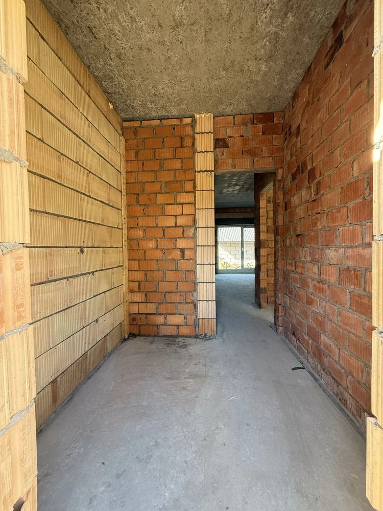 Таунхаус по вулиці Мечникова поряд парк. Газ! Держпрограми -