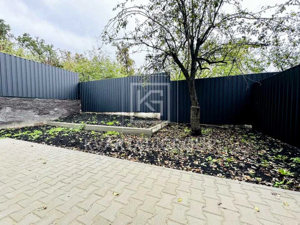 Дом. Ірпінь, вулиця Миколи Сингаївського (Ново-Оскольська)