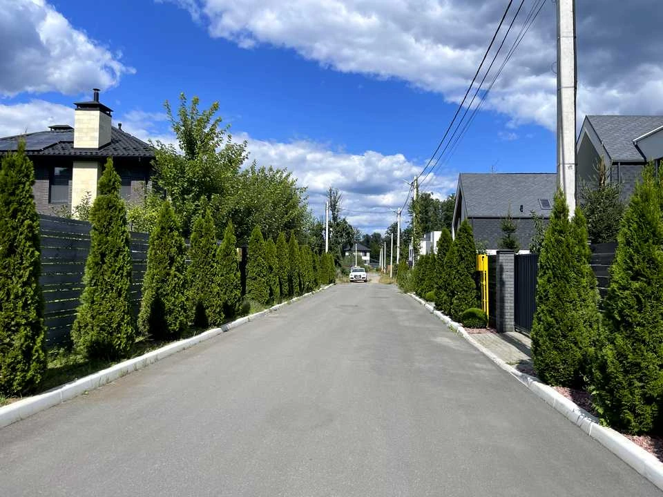 Дуплекс. Ірпінь, Зоряна