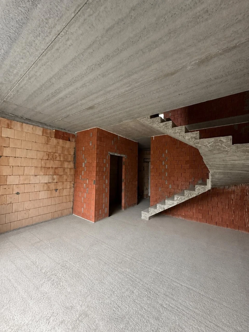 For Sale Townhouse Kutovyi Park Nezhnayka
