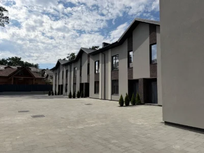 Ірпінь продаж таунхаусу, індивідуальне газове опалення, цент