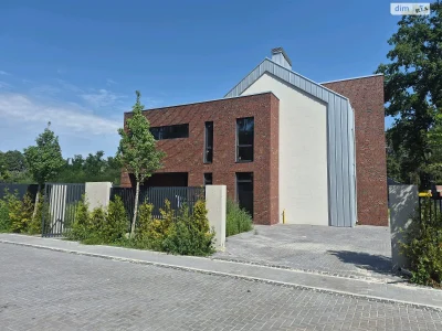 Продаж Дім