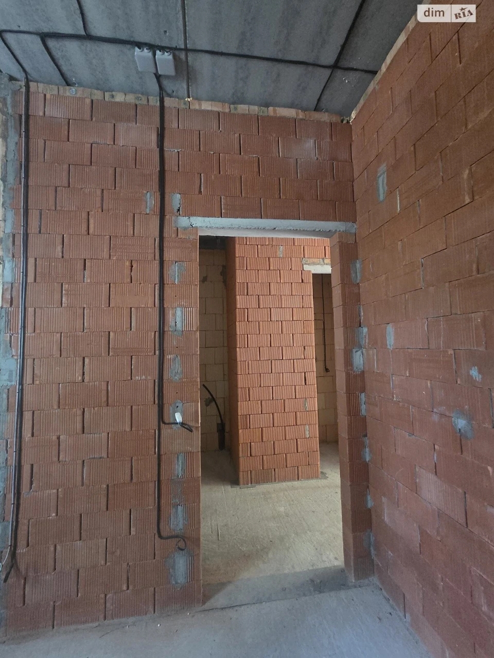 Продаж Таунхаус