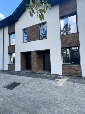 Townhouse in the center of Irpin. Super location! Closed territory!