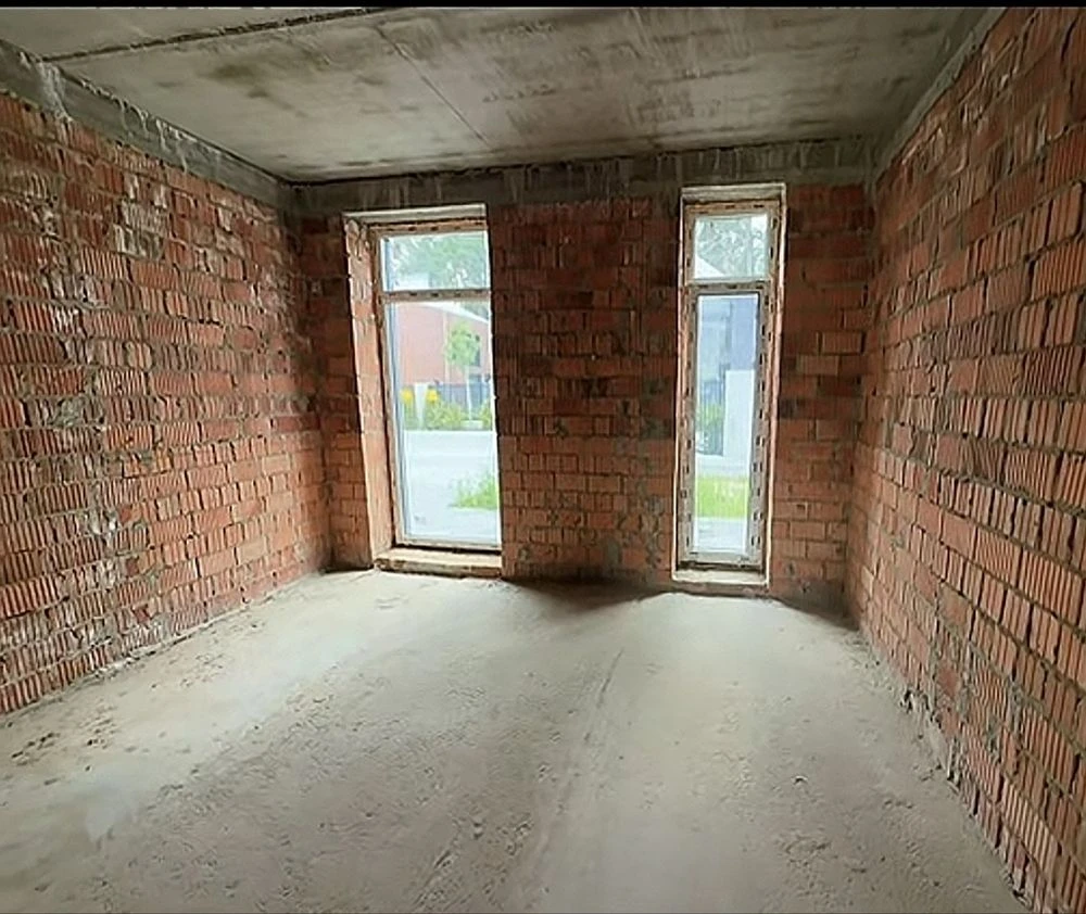 For sale cottage in Іrpiń in a closed KM