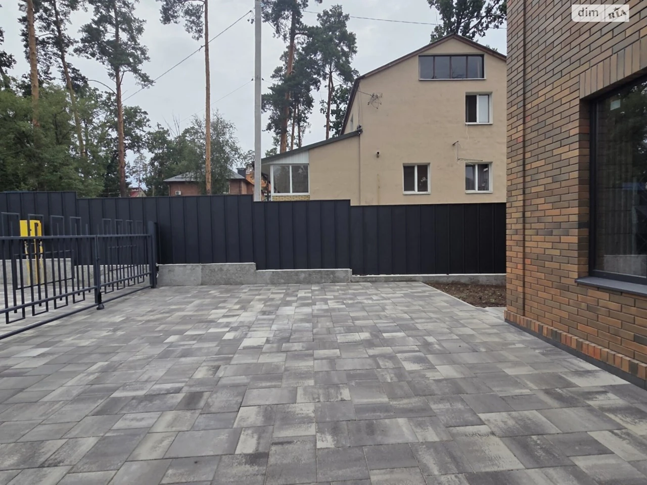 Продаж Дуплекс