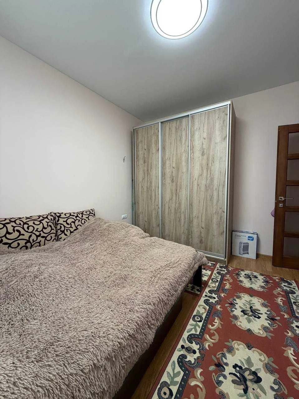 Продаж таунхауса 110м2 з ремонтом в Ірпені, 1 сотка, Стоянка