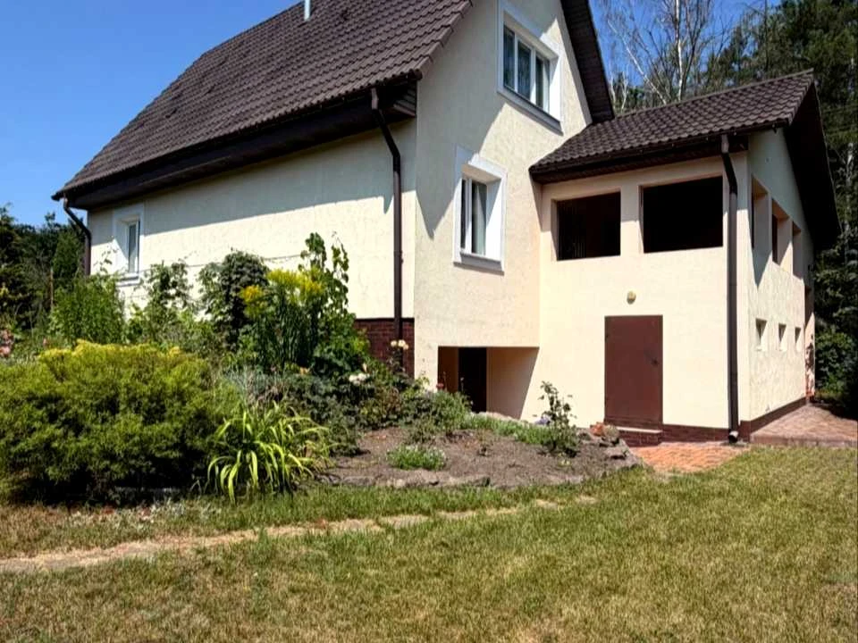 Будинок. Ірпінь, Лісова вул.
