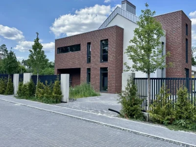 Будинок з газом в Ірпені у КМ з розтермінуванням.