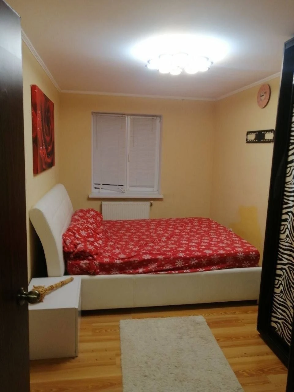 For Sale: House in Irpin for 2 Families. Great investment option.